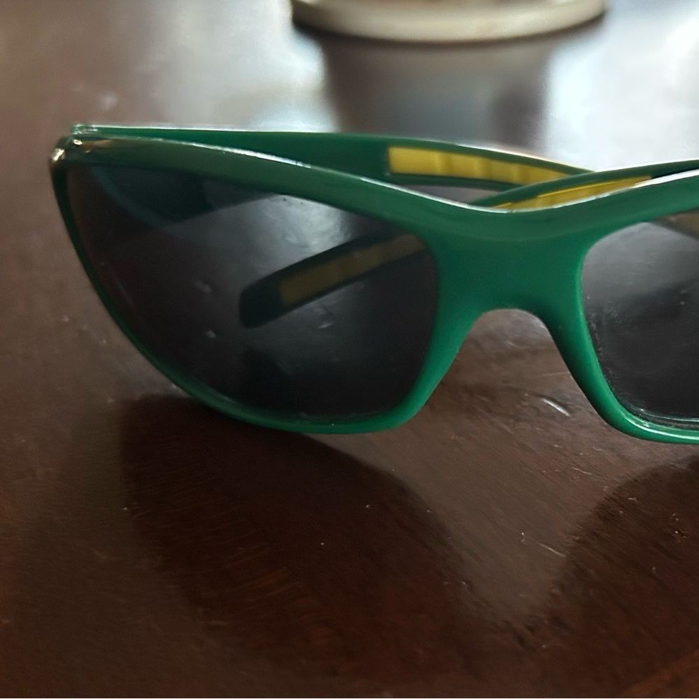 Oregon Ducks Wrap Sunglasses